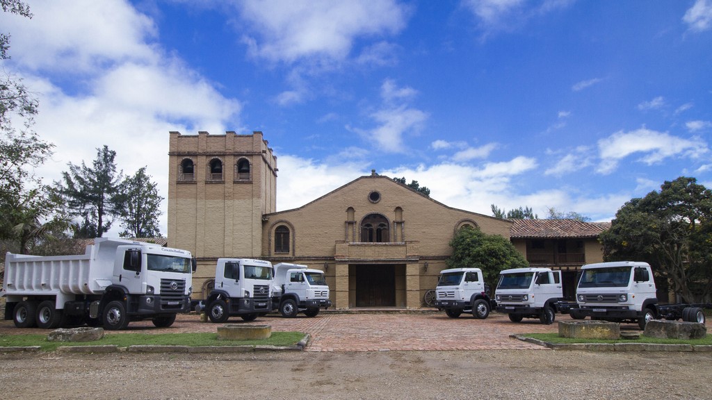 MAIS CAMINHÕES E ÔNIBUS VOLKSWAGEN NA COLÔMBIA, foto 1