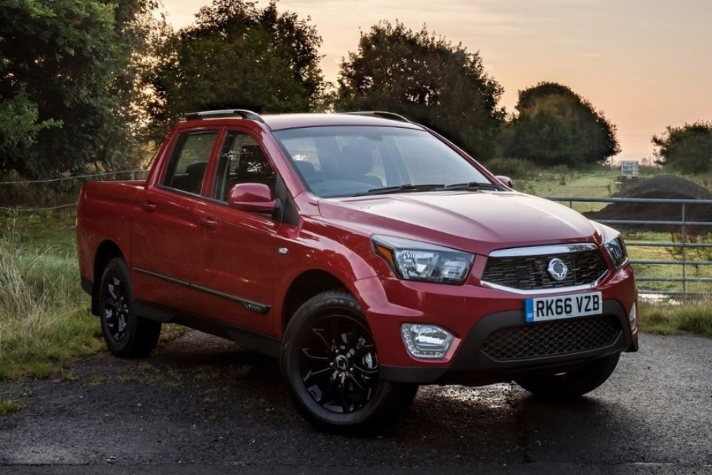 SSANGYONG MUSSO: UMA ATUALIZAÇÃO COM ESTREIA DE NOME, foto 1