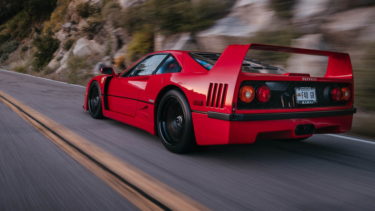 UM FERRARI F40 EQUIPADO COM RODAS HRE: FANTÁSTICO, foto 2