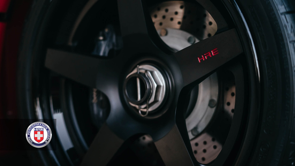 UM FERRARI F40 EQUIPADO COM RODAS HRE: FANTÁSTICO, foto 4