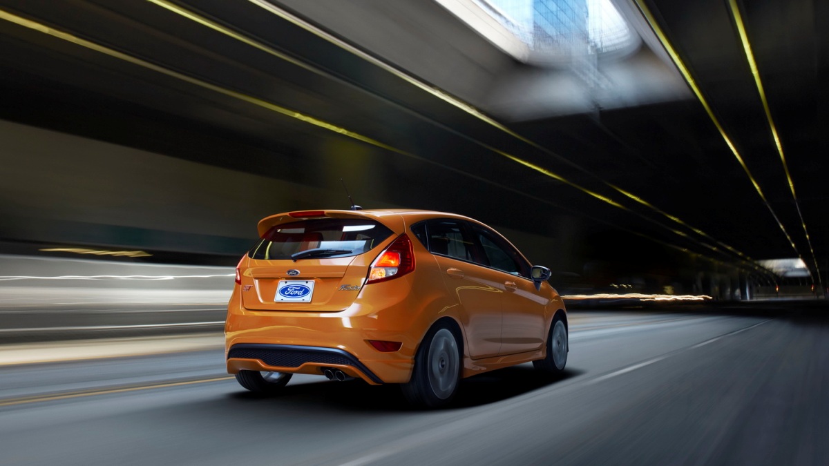 FORD FIESTA ST 2017: ÚNICA MUDANÇA FOI A PALETA DE CORES DO POTENTE COMPACTO, foto 3