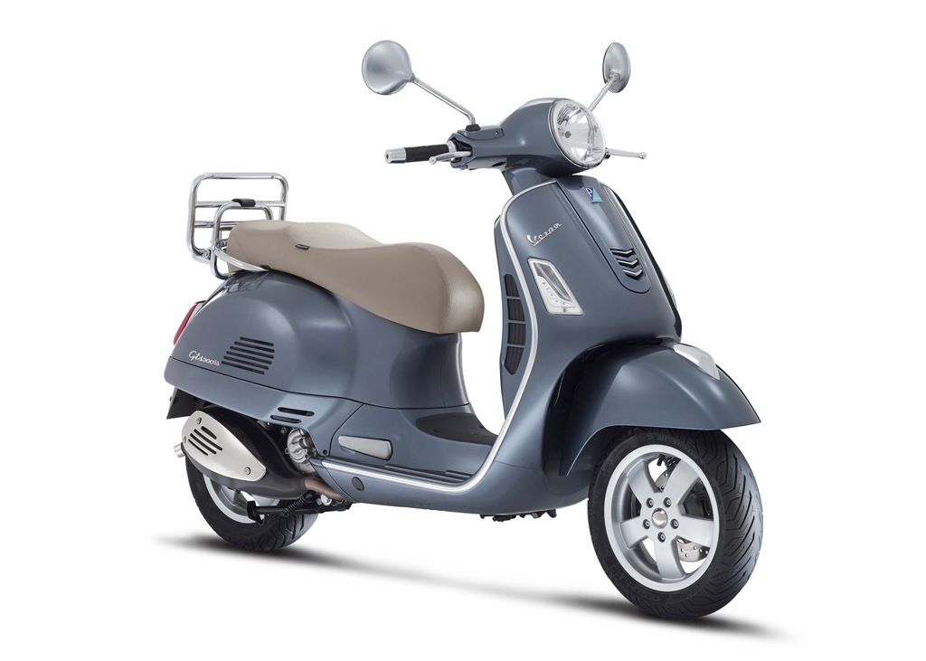 VESPA GTS 300 E SPRINT COMEÇAM A SER VENDIDAS NESTE SÁBADO, foto 1