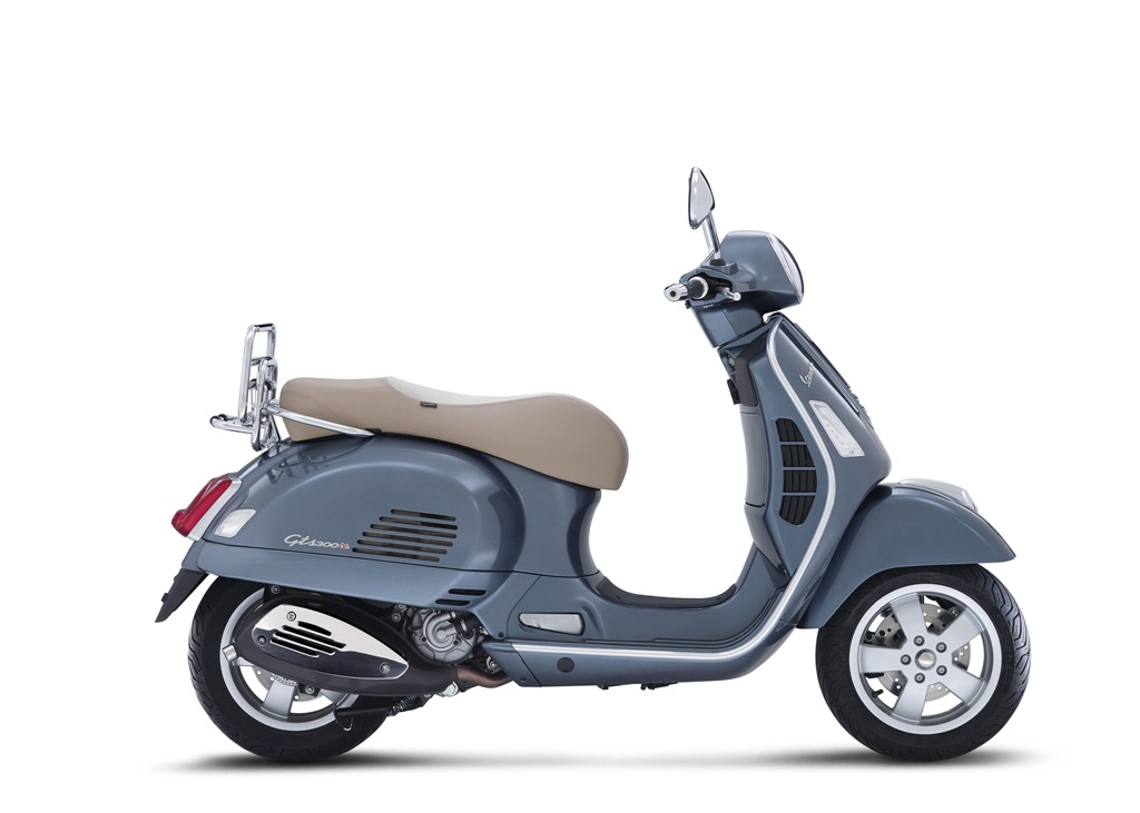 VESPA GTS 300 E SPRINT COMEÇAM A SER VENDIDAS NESTE SÁBADO, foto 2