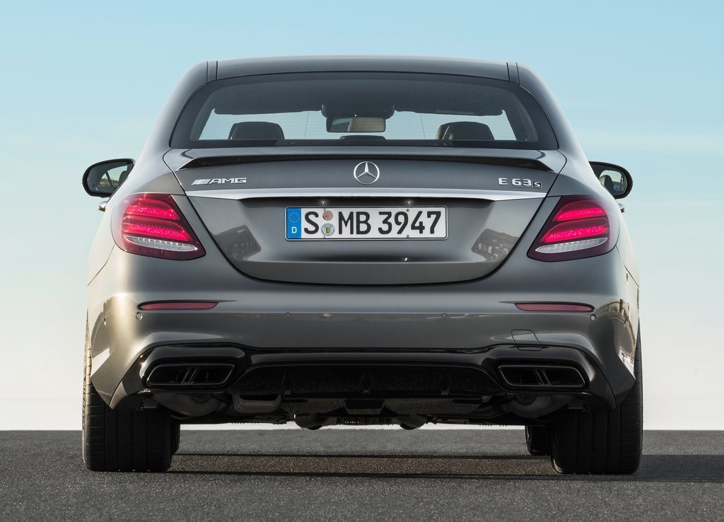 MERCEDES-AMG E 63 CHEGA COM MAIS POTÊNCIA E NOVIDADES, foto 27