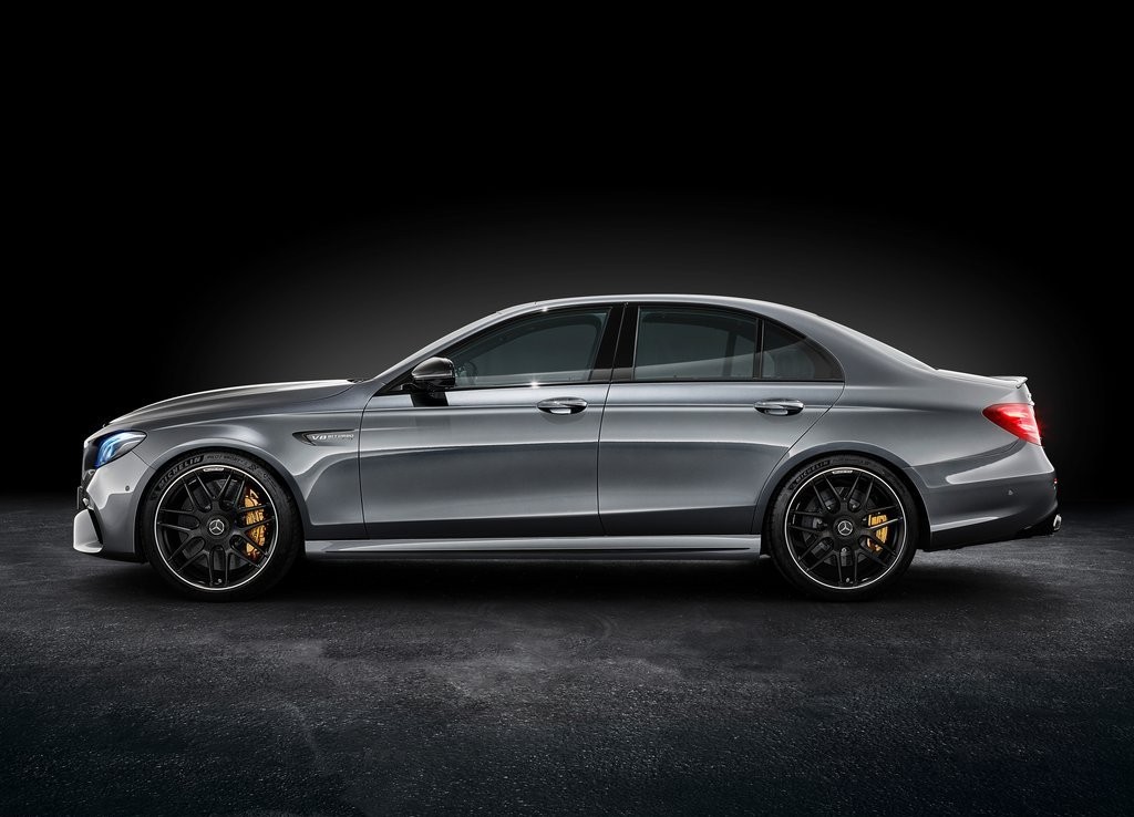 MERCEDES-AMG E 63 CHEGA COM MAIS POTÊNCIA E NOVIDADES, foto 29