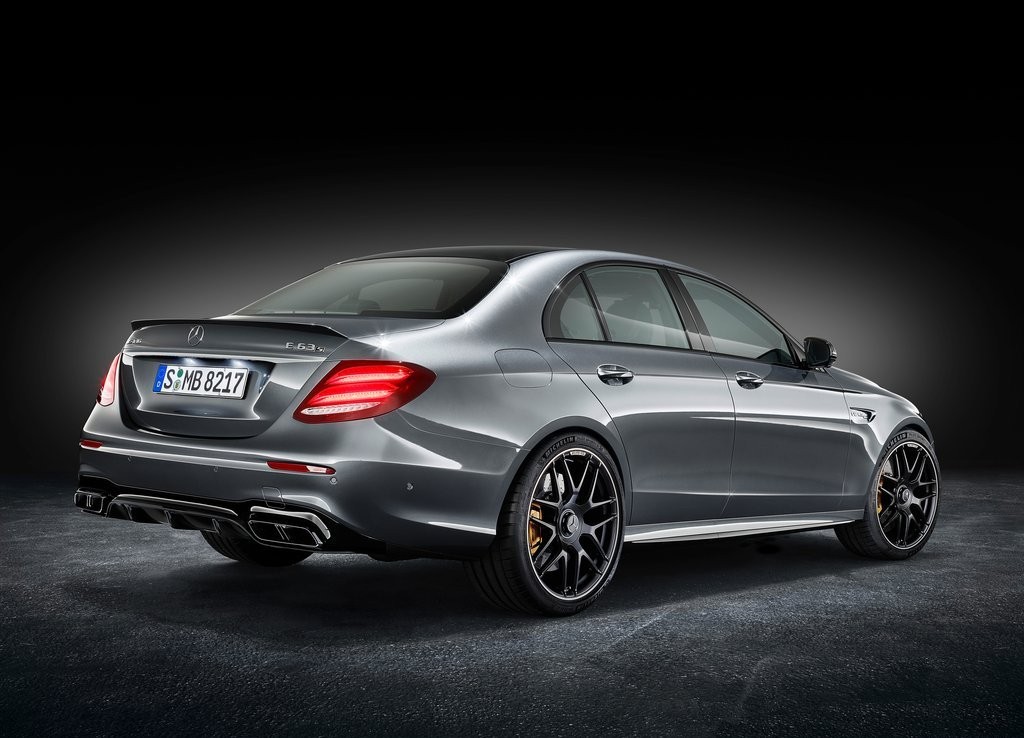 MERCEDES-AMG E 63 CHEGA COM MAIS POTÊNCIA E NOVIDADES, foto 30