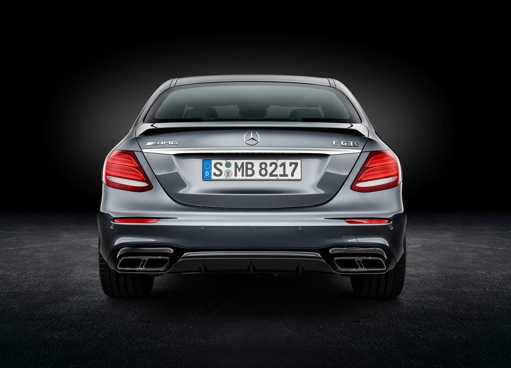 MERCEDES-AMG E 63 CHEGA COM MAIS POTÊNCIA E NOVIDADES, foto 32