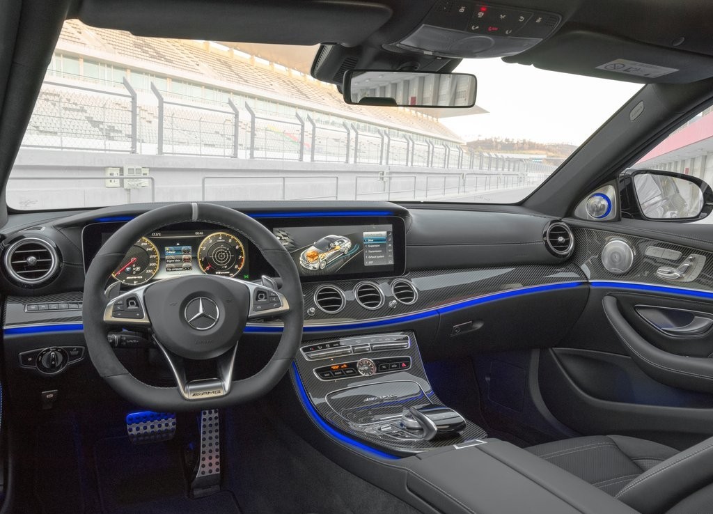 MERCEDES-AMG E 63 CHEGA COM MAIS POTÊNCIA E NOVIDADES, foto 34