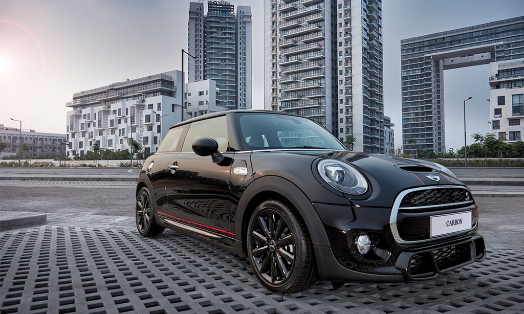 AMAZON ÍNDIA ESTÁ VENDENDO ONLINE A EDIÇÃO ESPECIAL MINI COOPER S CARBON, foto 1