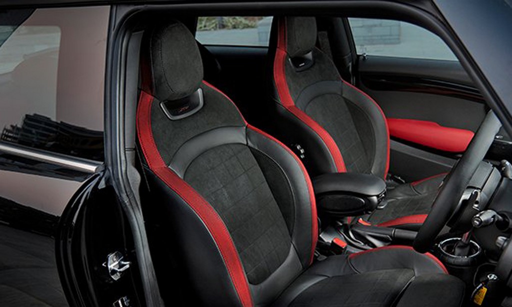 AMAZON ÍNDIA ESTÁ VENDENDO ONLINE A EDIÇÃO ESPECIAL MINI COOPER S CARBON, foto 2