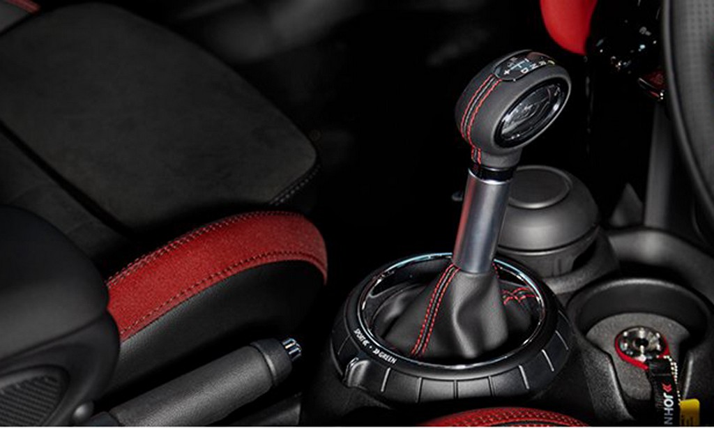 AMAZON ÍNDIA ESTÁ VENDENDO ONLINE A EDIÇÃO ESPECIAL MINI COOPER S CARBON, foto 4