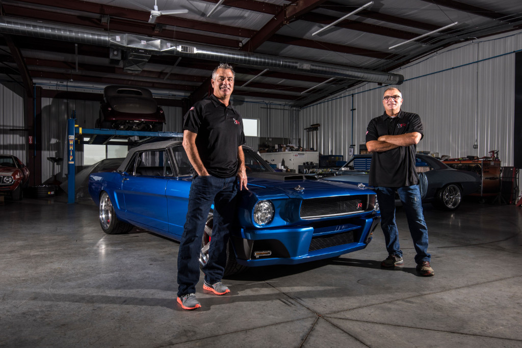 FORD MUSTANG BALLISTIC: MAIS UM PROJETO DOS RINGBROTHERS MOSTRADO NO SEMA SHOW 2016, foto 1