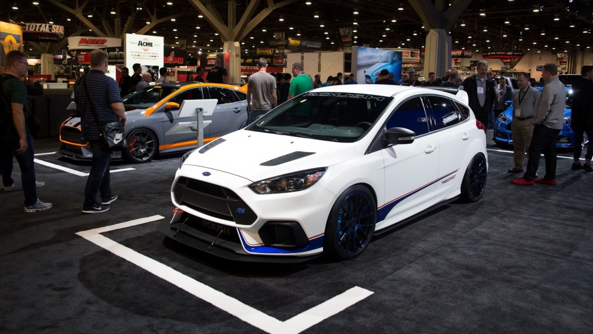 FORD FOCUS RS BY ROUSH ATINGE OS 500 CV, foto 2