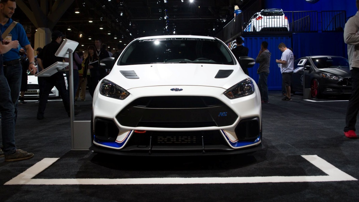 FORD FOCUS RS BY ROUSH ATINGE OS 500 CV, foto 4