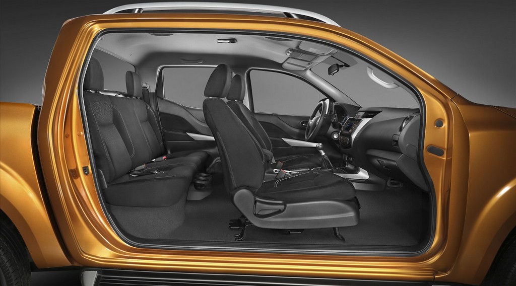 NISSAN APRESENTA A NOVA GERAÇÃO DA PICK-UP FRONTIER NO SALÃO DE SÃO PAULO 2016, foto 17