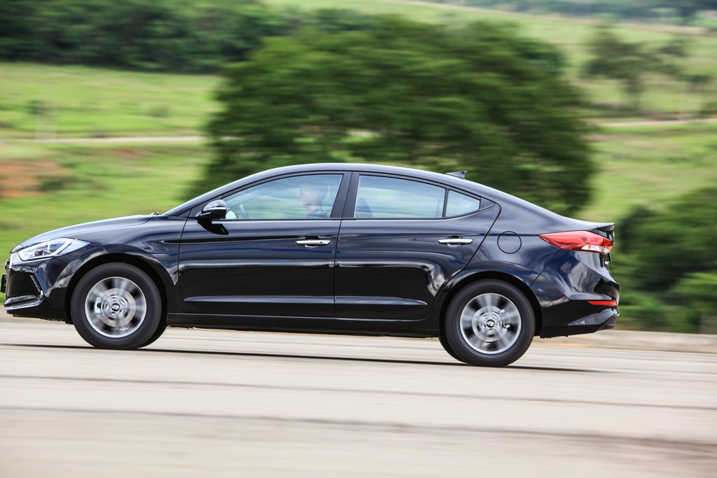 HYUNDAI APRESENTA A NOVA GERAÇÃO DO NEW ELANTRA NO SALÃO DE SÃO PAULO, foto 4