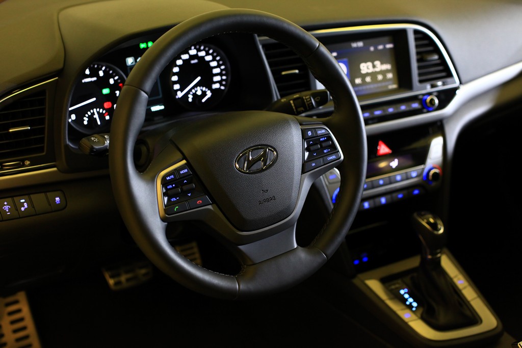 HYUNDAI APRESENTA A NOVA GERAÇÃO DO NEW ELANTRA NO SALÃO DE SÃO PAULO, foto 7