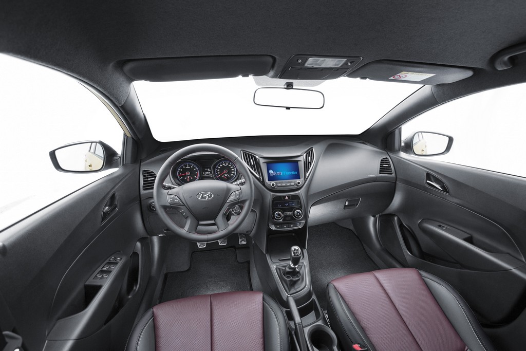 HYUNDAI HB20 D SPEC CONCEPT: VISUAL ESPORTIVO E ARROJADO, foto 3