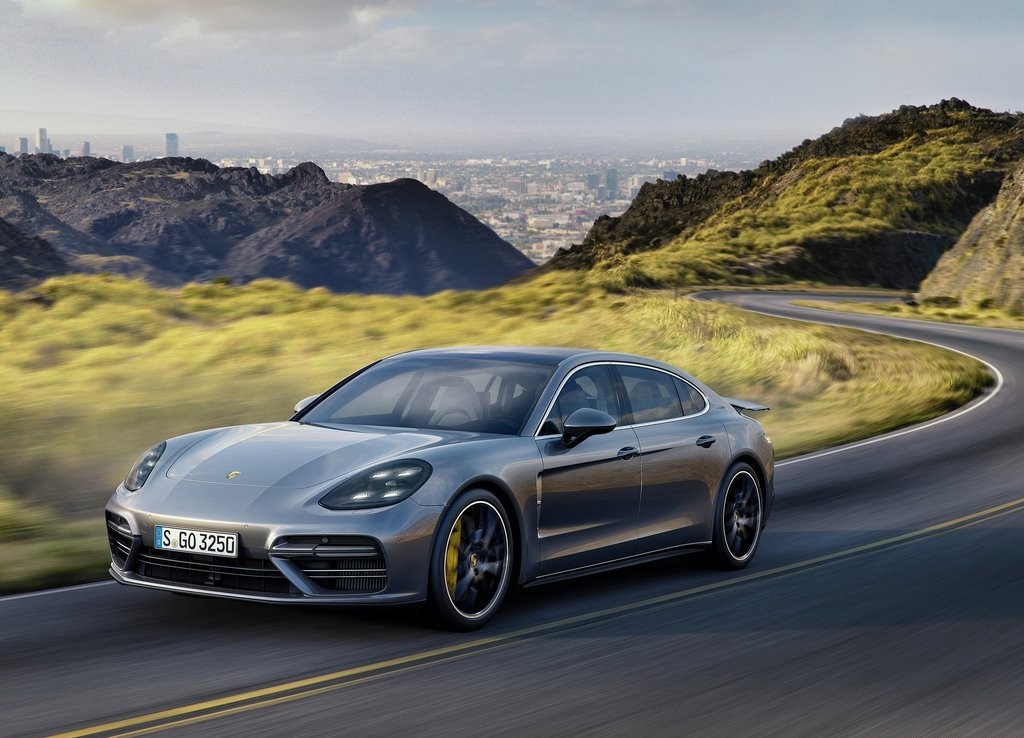 NOVAS VERSÕES E A LUXUOSA VERSÃO EXECUTIVE PARA O PORSCHE PANAMERA ESTARÃO EM LOS ANGELES, foto 3
