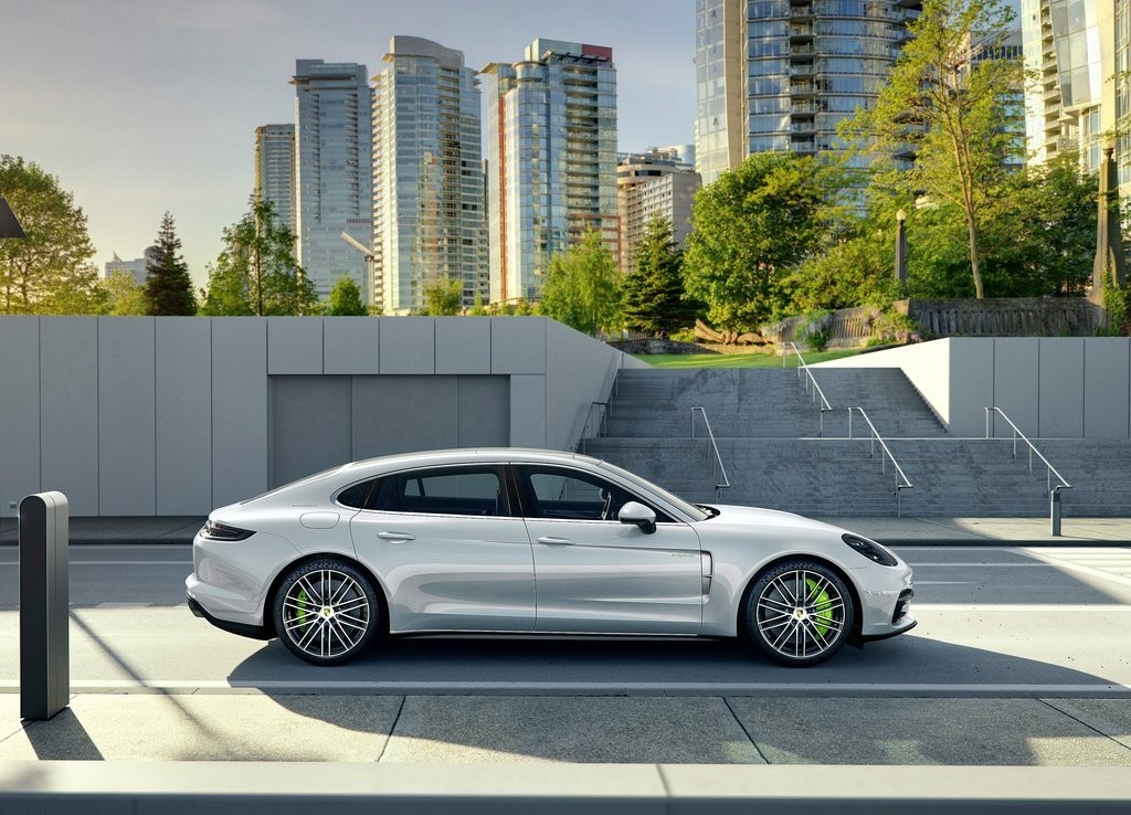 NOVAS VERSÕES E A LUXUOSA VERSÃO EXECUTIVE PARA O PORSCHE PANAMERA ESTARÃO EM LOS ANGELES, foto 7