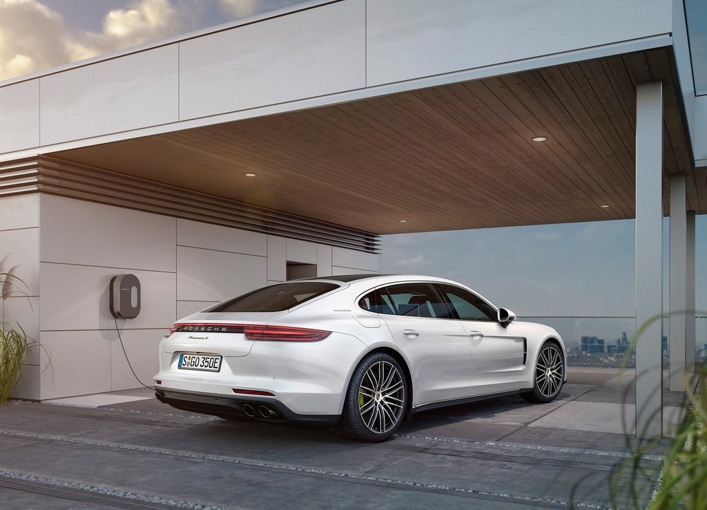 NOVAS VERSÕES E A LUXUOSA VERSÃO EXECUTIVE PARA O PORSCHE PANAMERA ESTARÃO EM LOS ANGELES, foto 9