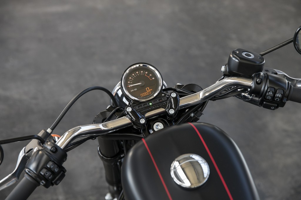 HARLEY-DAVIDSON ROADSTER CHEGA AO BRASIL PARA INTEGRAR O LINEUP DARK CUSTOM, foto 12