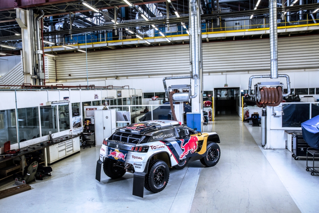 PEUGEOT 3008 DKR TEM SUAS NOVAS CORES REVELADAS, foto 4