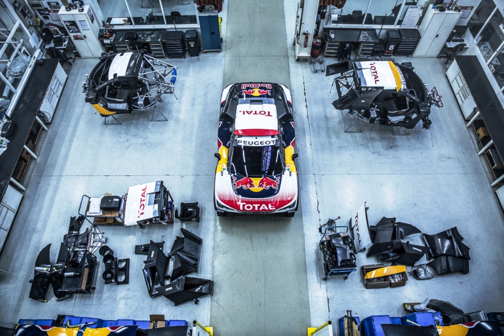 PEUGEOT 3008 DKR TEM SUAS NOVAS CORES REVELADAS, foto 6