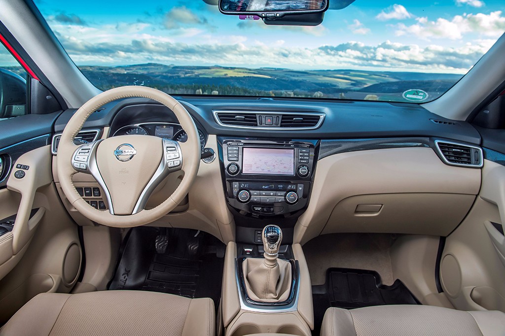 NISSAN X-TRAIL 2017 ESTREIA NA EUROPA COM MAIS EQUIPAMENTO E UM MOTOR MAIS POTENTE, foto 8