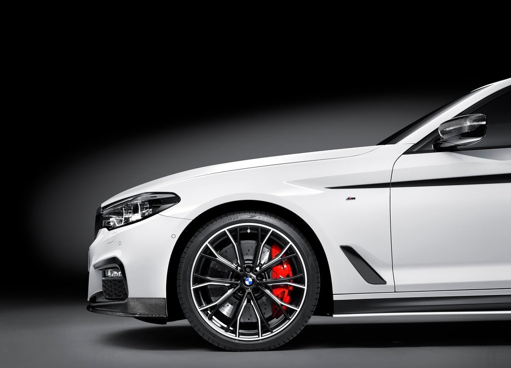 NOVO BMW SÉRIE 5 CONTA AGORA COM O KIT M PERFORMANCE, foto 8