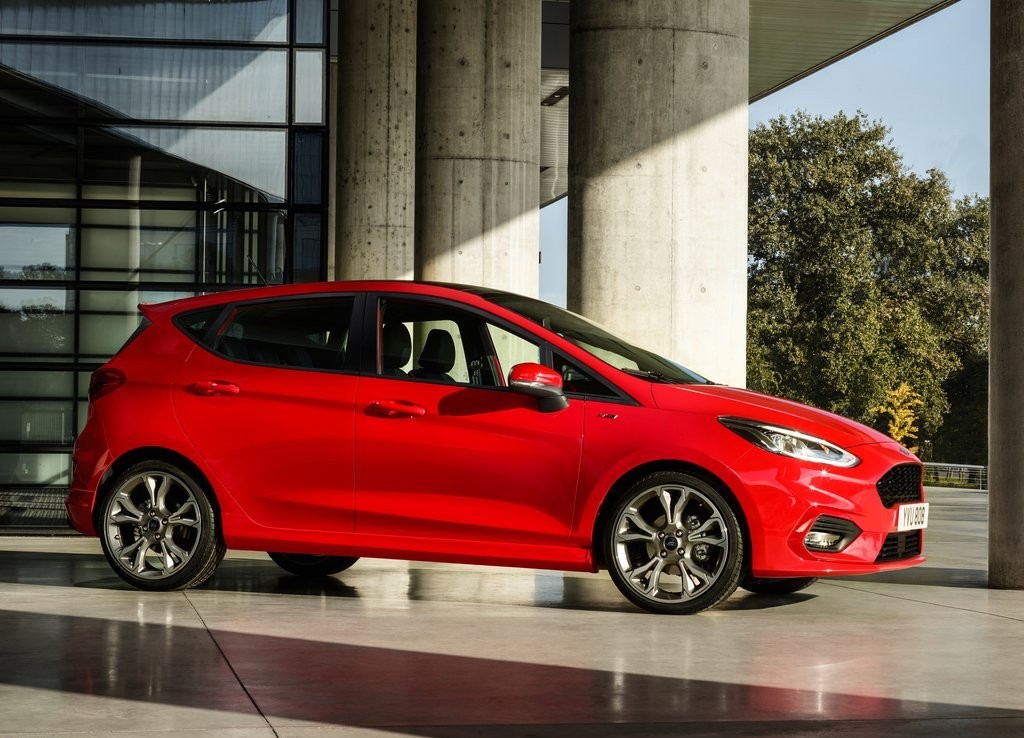 FORD FIESTA 2017 SURGE MAIS TECNOLÓGICO E COM VERSÃO CROSSOVER, foto 2