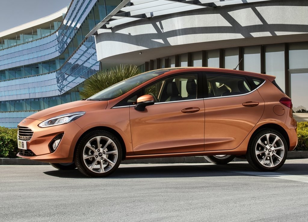 FORD FIESTA 2017 SURGE MAIS TECNOLÓGICO E COM VERSÃO CROSSOVER, foto 3