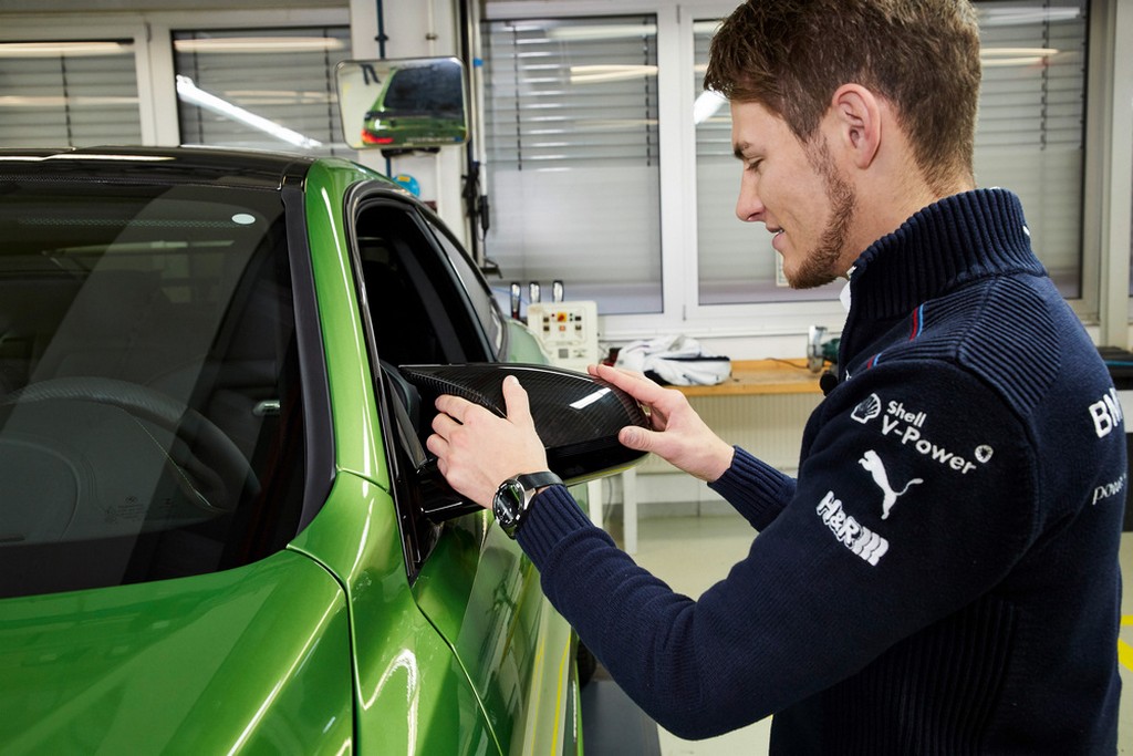 MARCO WITTMANN RECEBE UM BMW M4 COM ACESSÓRIOS M PERFORMANCE, foto 6