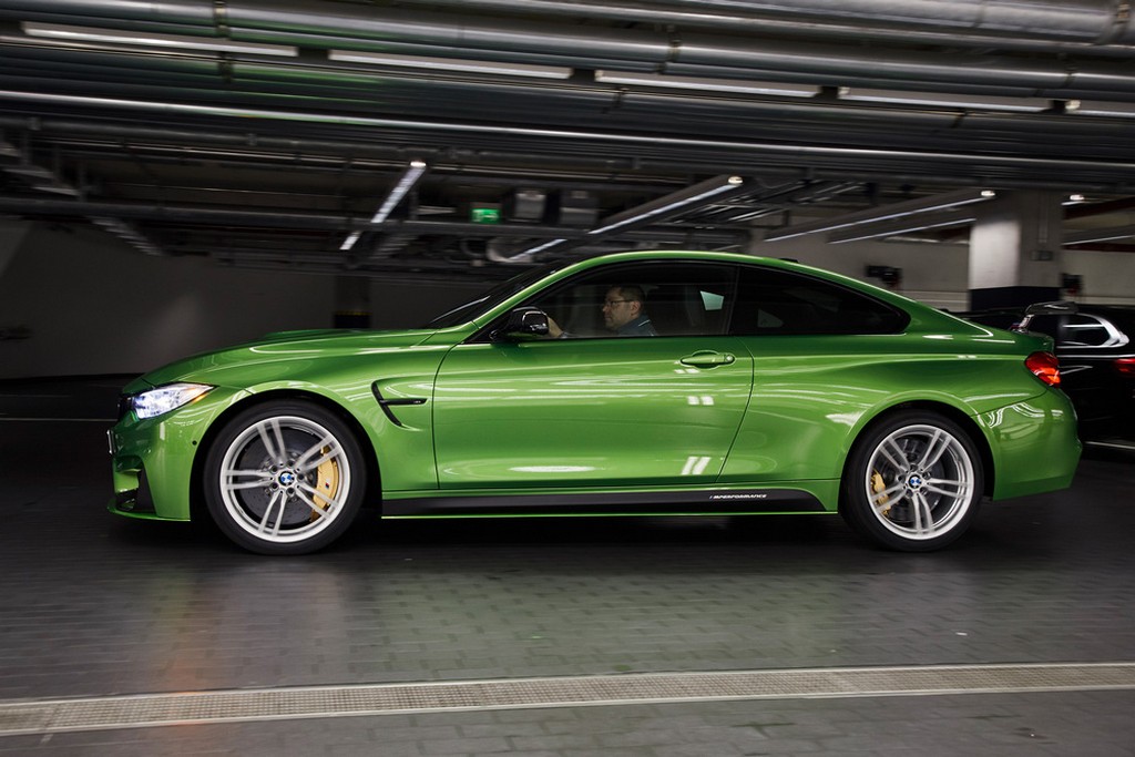 MARCO WITTMANN RECEBE UM BMW M4 COM ACESSÓRIOS M PERFORMANCE, foto 12