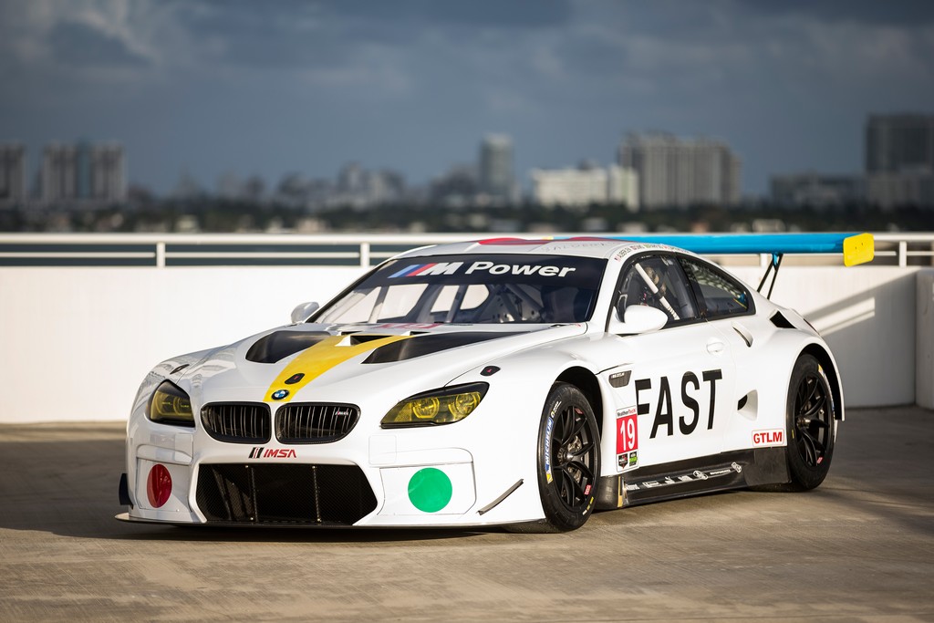 BMW ART CAR DE JOHN BALDESSARI FOI APRESENTADO EM MIAMI NO ART BASEL, foto 4