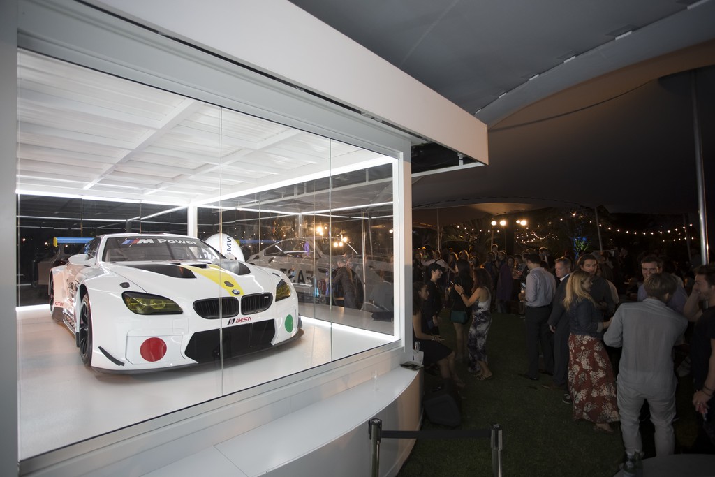 BMW ART CAR DE JOHN BALDESSARI FOI APRESENTADO EM MIAMI NO ART BASEL, foto 12