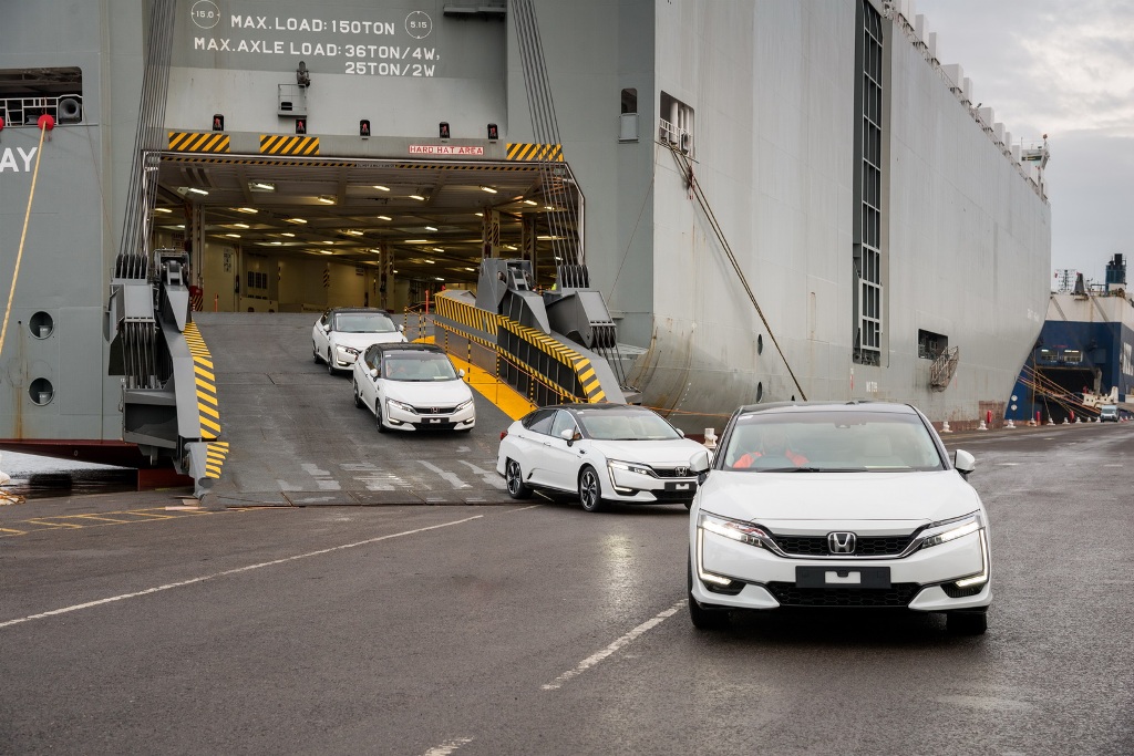 PRIMEIRAS UNIDADES DO HONDA CLARITY FUEL CELL DESEMBARCAM NA EUROPA PARA PROMOVER A UTILIZAÇÃO DO HIDROGÊNIO, foto 3