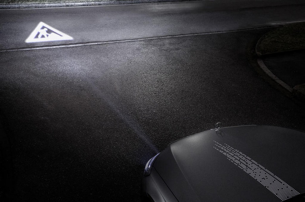 MERCEDES-BENZ REVELA A TECNOLOGIA DIGITAL LIGHT, foto 9