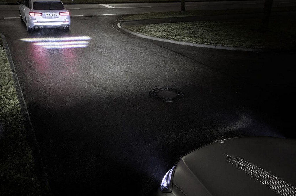 MERCEDES-BENZ REVELA A TECNOLOGIA DIGITAL LIGHT, foto 16