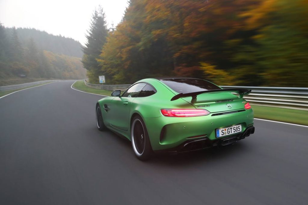 MERCEDES-AMG GT R RODA RÁPIDO EM NÜRBURGRING NORDSCHLEIFE, foto 2