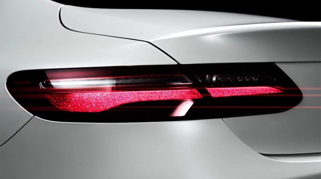 SURGE O PRIMEIRO VÍDEO E AS PRIMEIRAS IMAGENS OFICIAIS DO NOVO MERCEDES-BENZ E CLASS COUPE 2017, foto 2