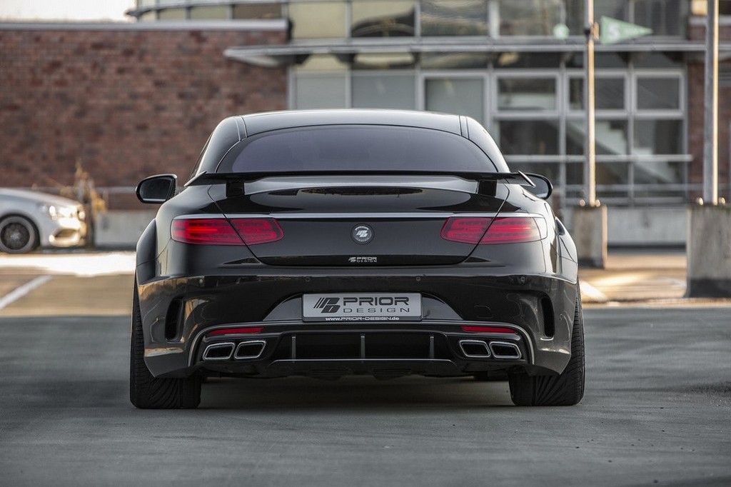MERCEDES-BENZ S CLASS COUPE PREPARADO PELA PRIOR DESIGN SURGE BEM MAIS MUSCULOSO, foto 9