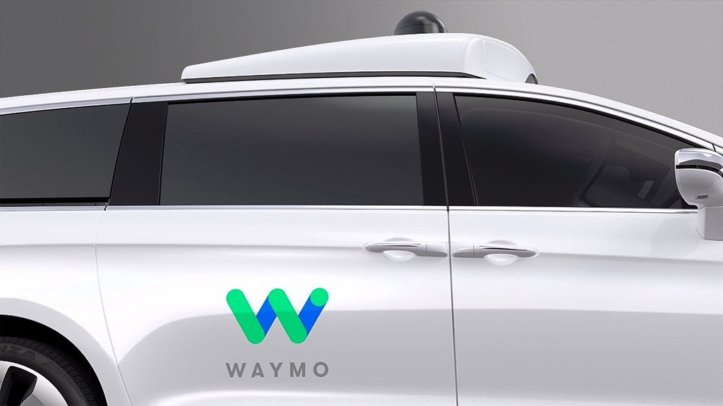 GOOGLE WAYMO: SURGE O PRIMEIRO PROTÓTIPO AUTÔNOMO BASEADO NO CHRYSLER PACIFICA HYBRID, foto 3