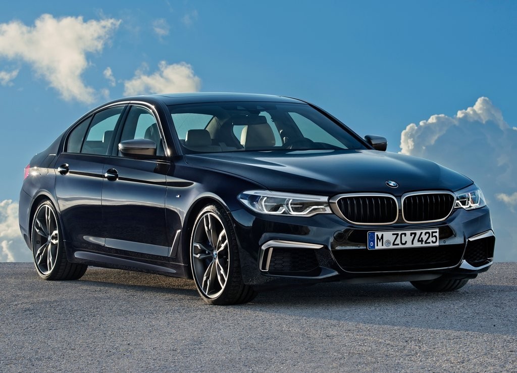 BMW M550i xDRIVE: O MAIS POTENTE DA SÉRIE 5 ATÉ A CHEGADA DO NOVO M5, foto 2