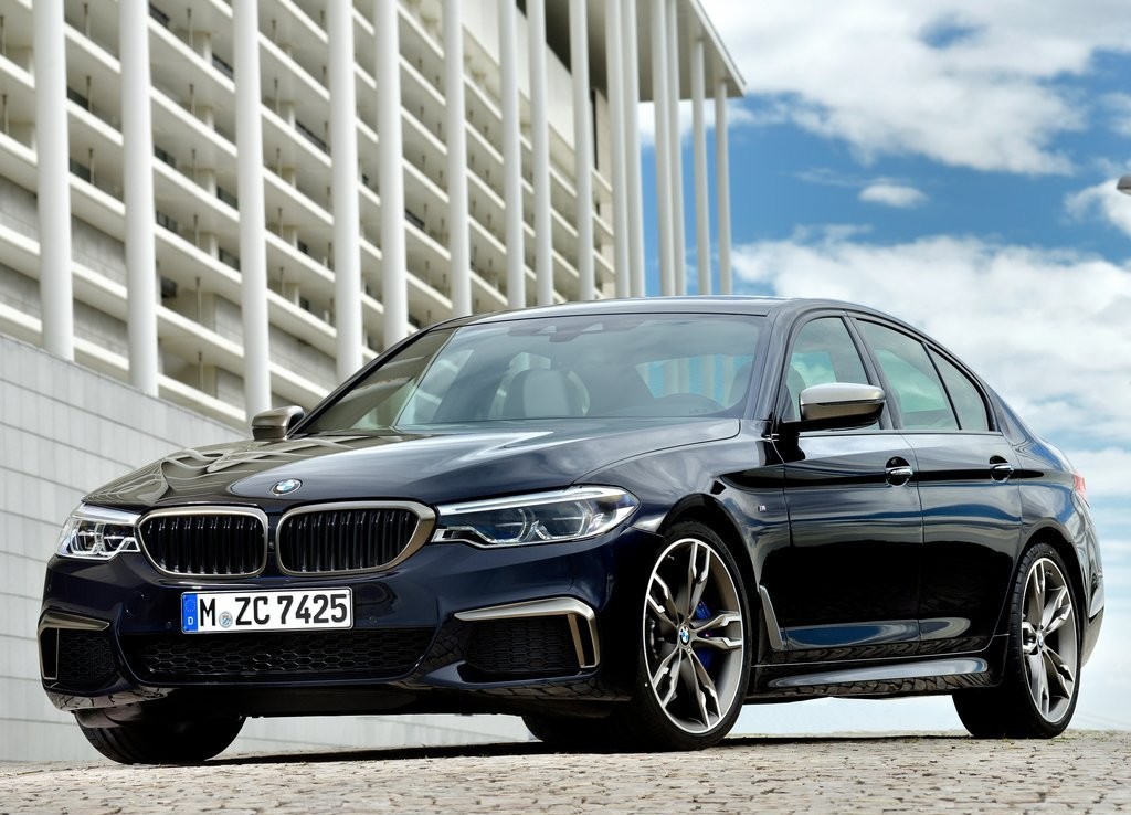 BMW M550i xDRIVE: O MAIS POTENTE DA SÉRIE 5 ATÉ A CHEGADA DO NOVO M5, foto 4