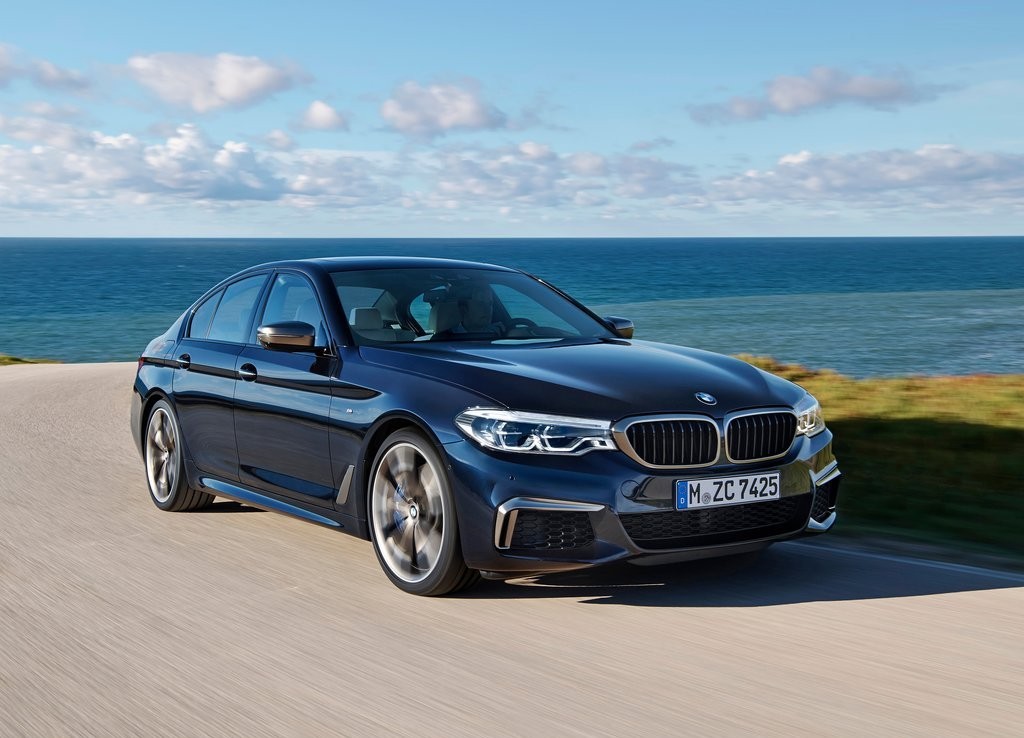 BMW M550i xDRIVE: O MAIS POTENTE DA SÉRIE 5 ATÉ A CHEGADA DO NOVO M5, foto 9