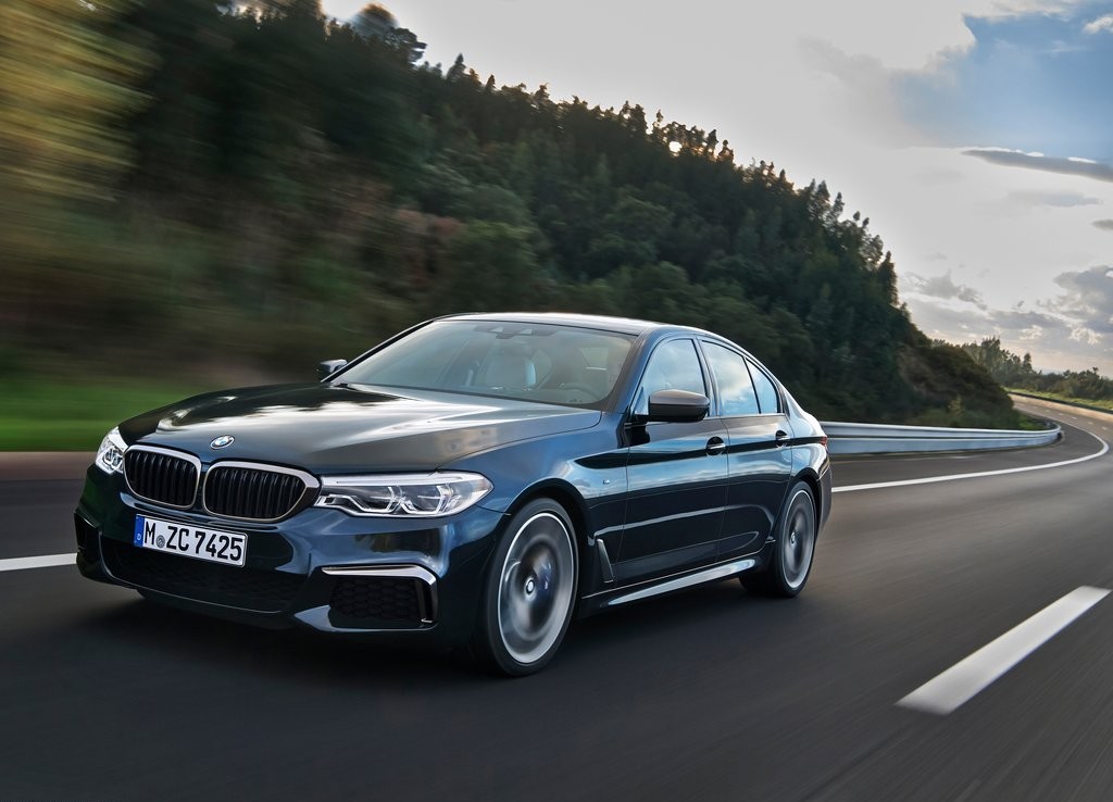 BMW M550i xDRIVE: O MAIS POTENTE DA SÉRIE 5 ATÉ A CHEGADA DO NOVO M5, foto 12