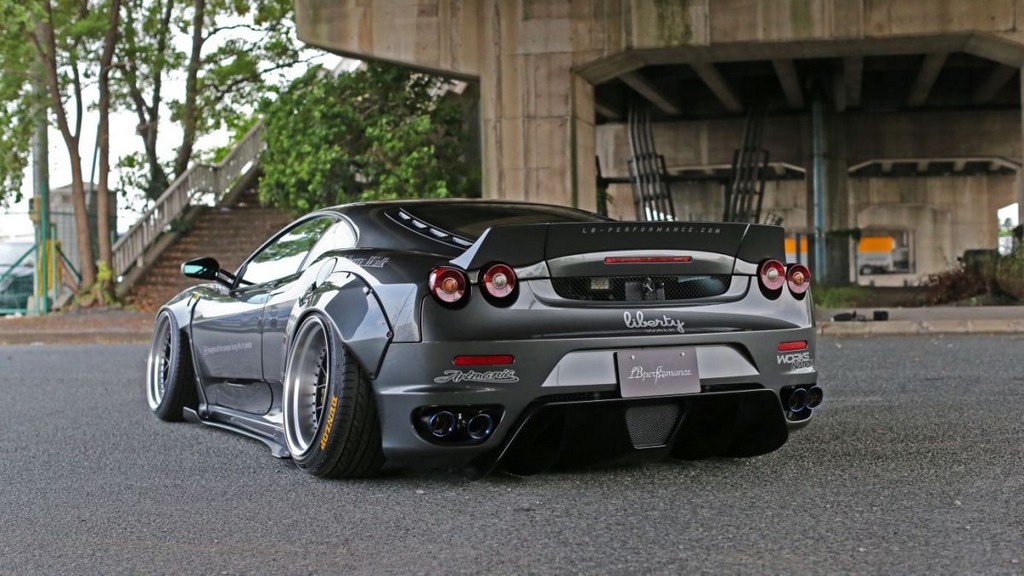 LIBERTY WALK APRESENTA UM TRABALHO SOBRE O FERRARI F430, foto 13