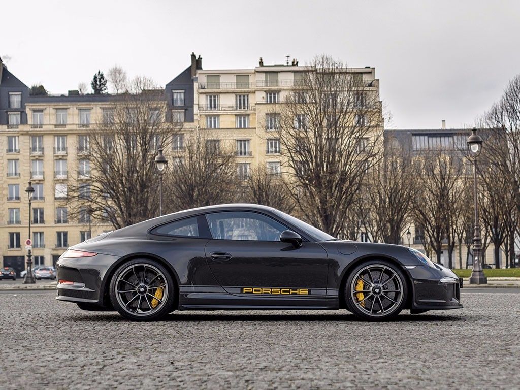 UM PORSCHE 911 R EM HOMENAGEM A STEVE McQUEEN SERÁ LEILOADO EM FEVEREIRO, foto 3