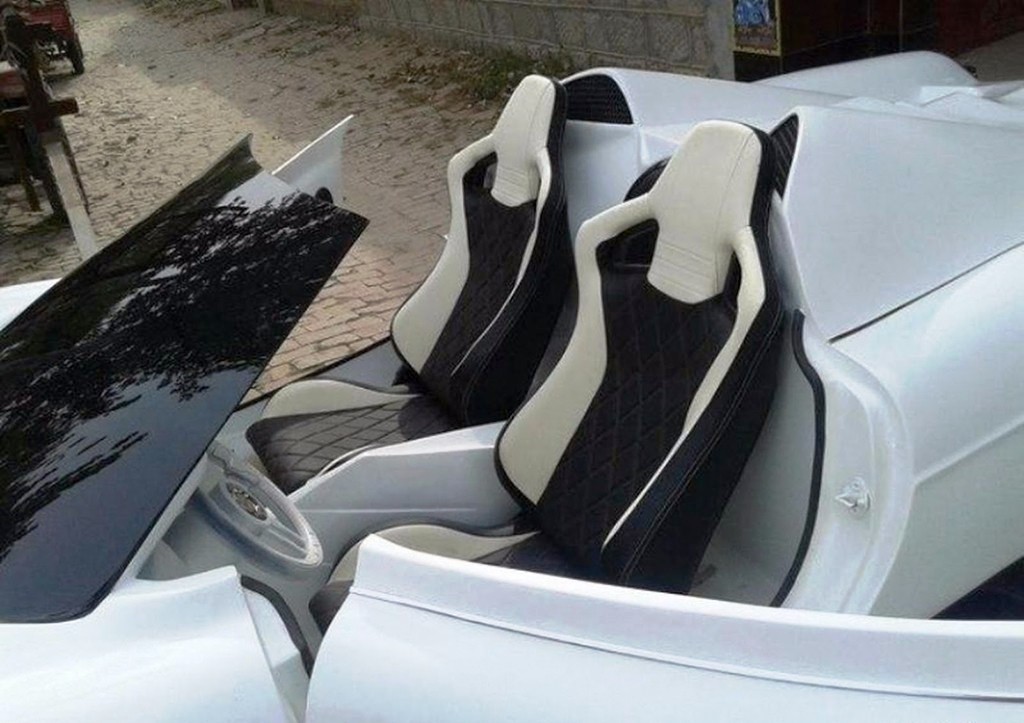 MAIS UMA CÓPIA DESCARADA NA CHINA, AGORA DO PAGANI HUAYRA, foto 8